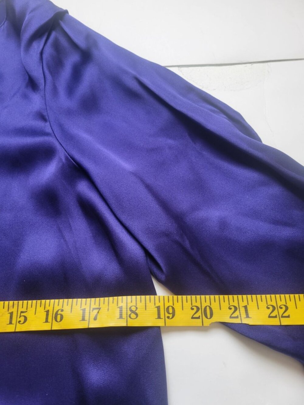 Talbots 100% Silk Purple Slit Sleeve Soft Satin Charmeuse Top Size 6 Elegant - Picture 8 of 10